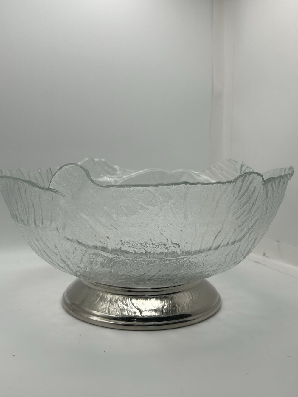 Vintage Salad Bowl. With Metal. Shaped Like A Lettuce Leaf.